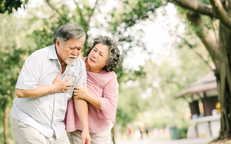 Đối tượng nên thực hiện dịch vụ lọc mỡ máu ngay lập tức