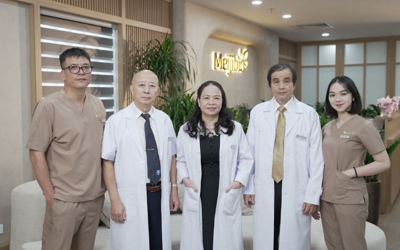 Đội ngũ chuyên gia, bác sĩ của hệ thống chi nhánh Meijibio giàu kinh nghiệm, y đức