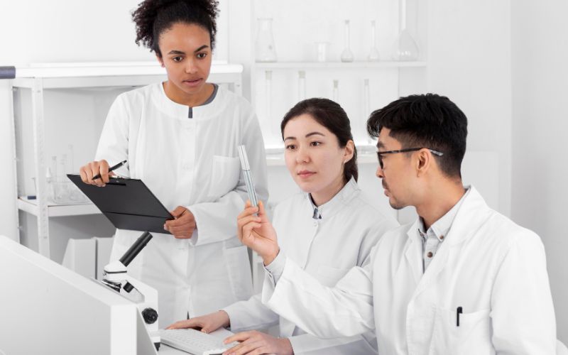 So sánh sự khác biệt của tế bào gốc đơn năng và các loại tế bào gốc đa năng